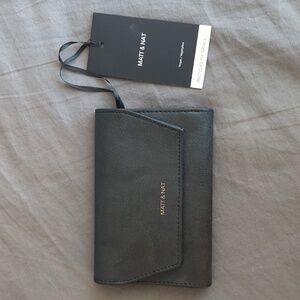 Matt & Nat wallet